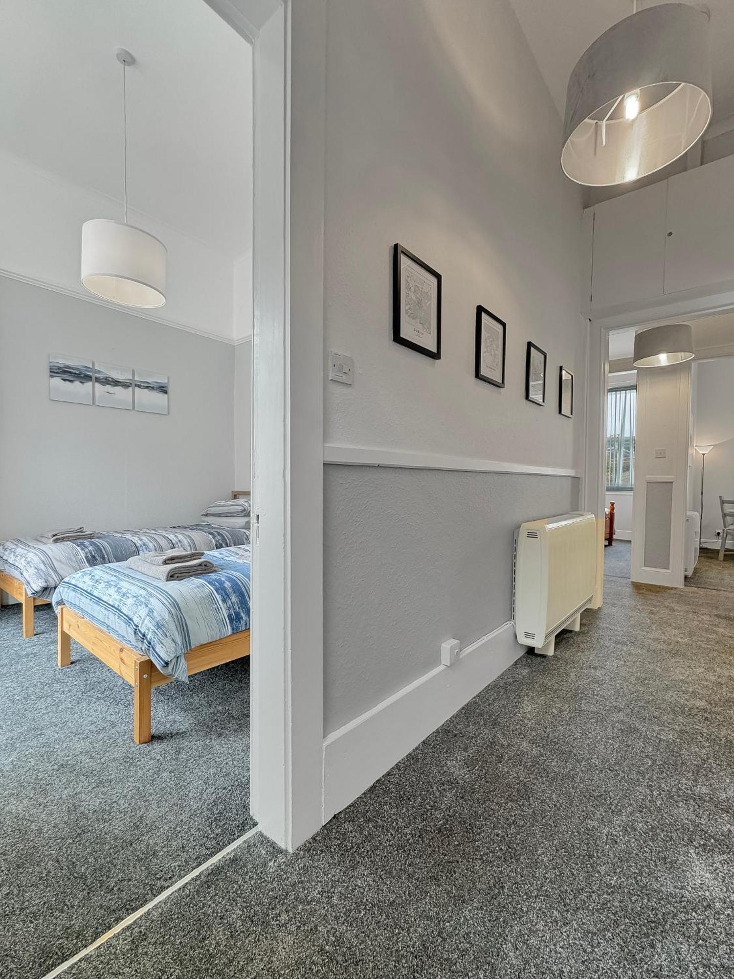 אובאן Hayfield Apartment מראה חיצוני תמונה