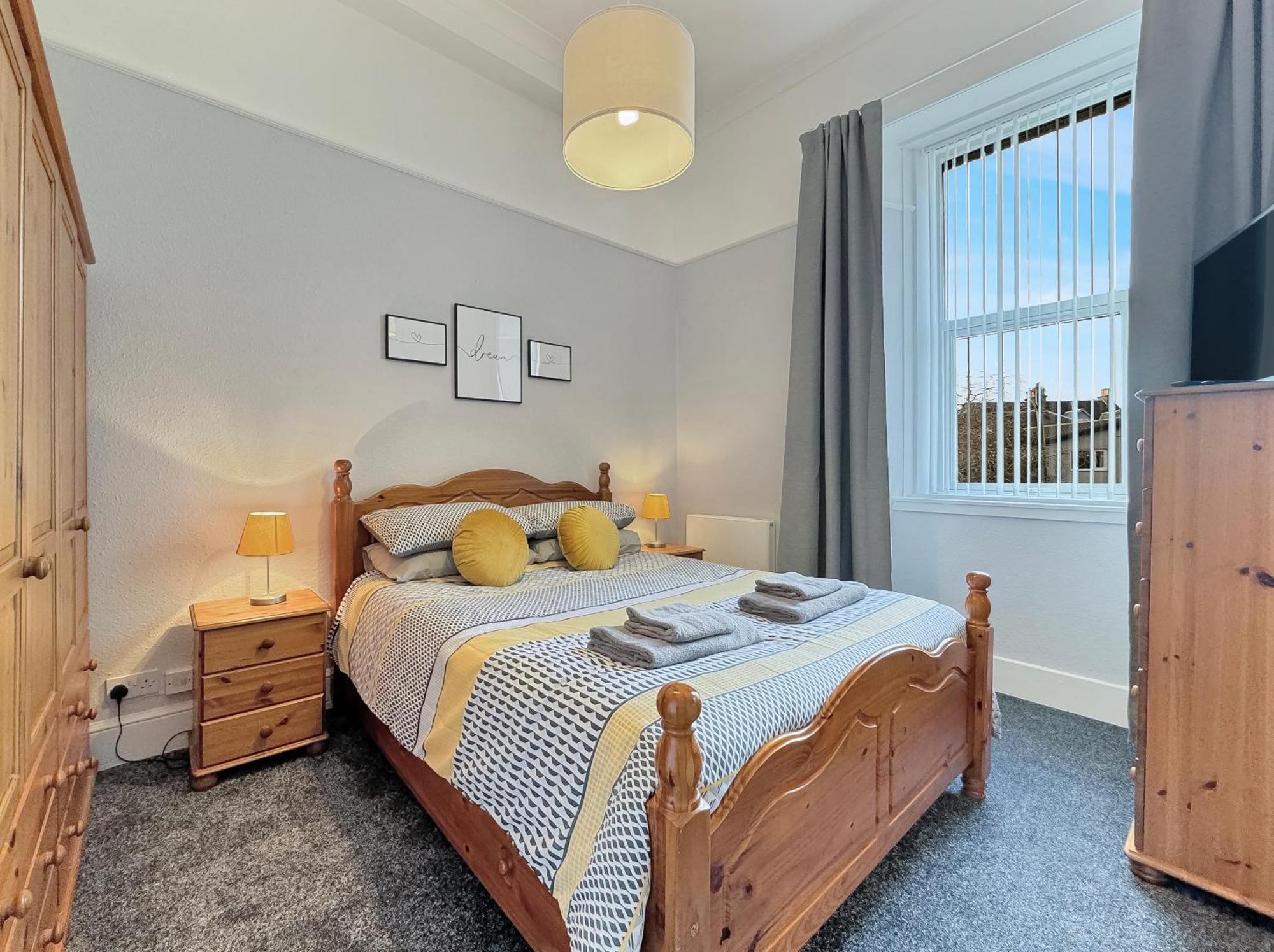 אובאן Hayfield Apartment מראה חיצוני תמונה